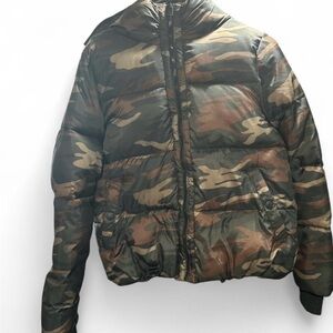 American Eagle Camouflage Puffer Jacket